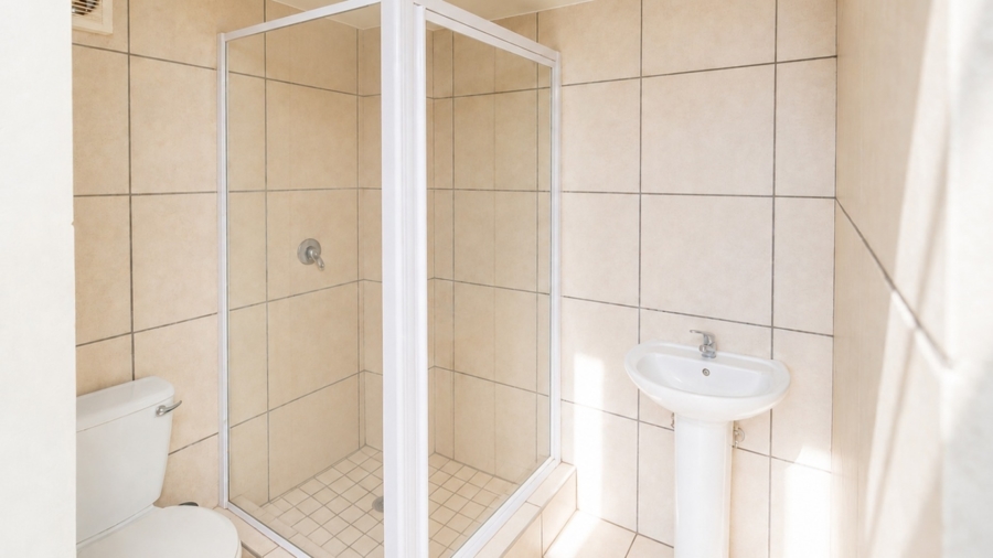 8 Bedroom Property for Sale in Birdwood Estate North West